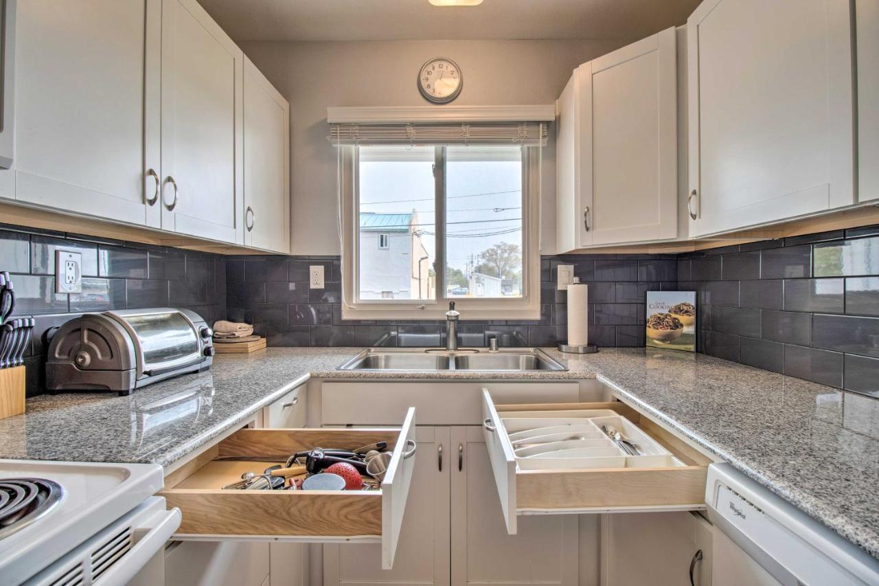 Walkable Carson City Duplex With Private Patio! Экстерьер фото
